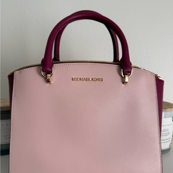EUC Michael Kors Pink and Purple Satchel Bag *****Bundle****** - Picture 8 of 16